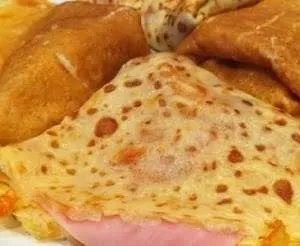 Crepes prosciutto e mozzarella