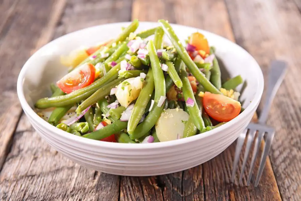 Insalata di patate light con verdure