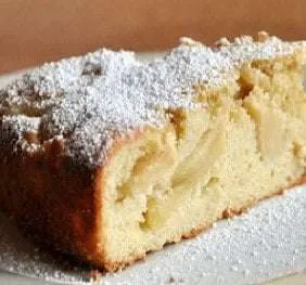 Torta soffice di mele allo yogurt