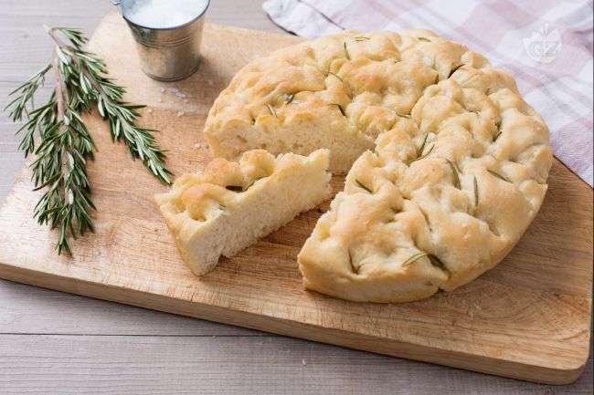 ricetta focaccia morbida