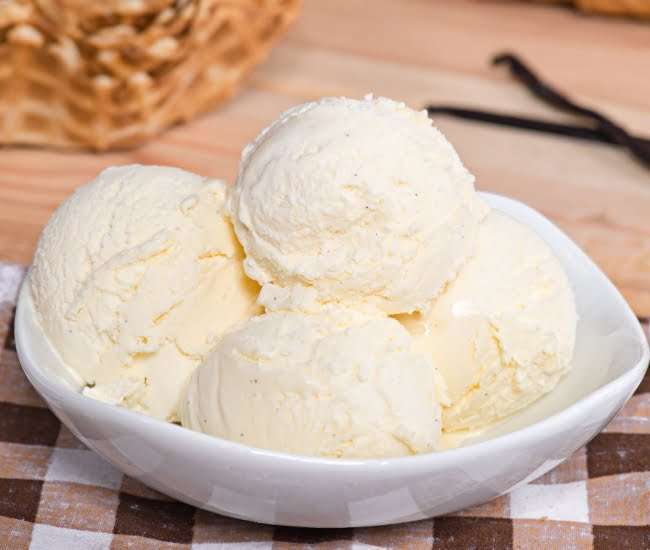 gelato alla vaniglia fatto in casa