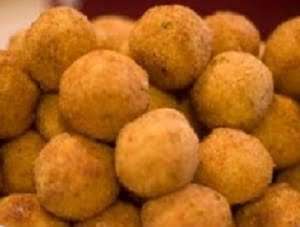 Arancini di riso alla napoletana