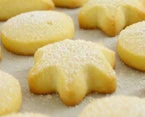 Come Fare Biscotti Di Natale Casa.Biscotti Di Pasta Frolla Fatti In Casa Semplici Buoni Assortiti