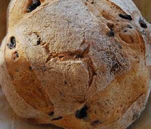 Pane alle olive con biga