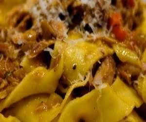 Pappardelle al sugo di coniglio in bianco