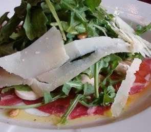 Carpaccio di manzo crudo