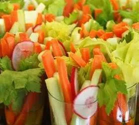 Pinzimonio di verdure fresche