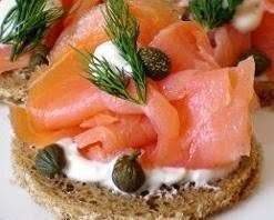 tartine al salmone