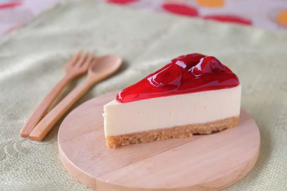 Cheesecake alle fragole senza cottura