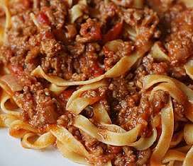 tagliatelle al ragù di carne