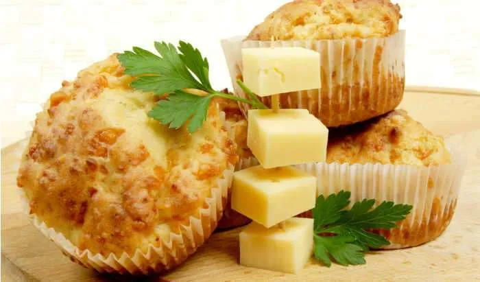 muffin salati al formaggio