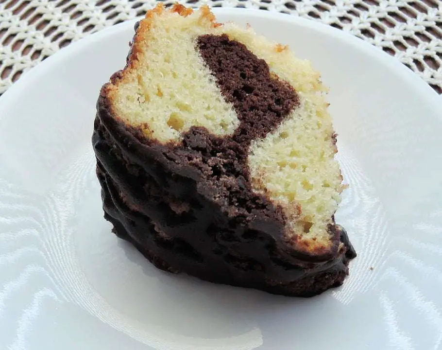 Plumcake variegato al cacao con effetto marmorizzato