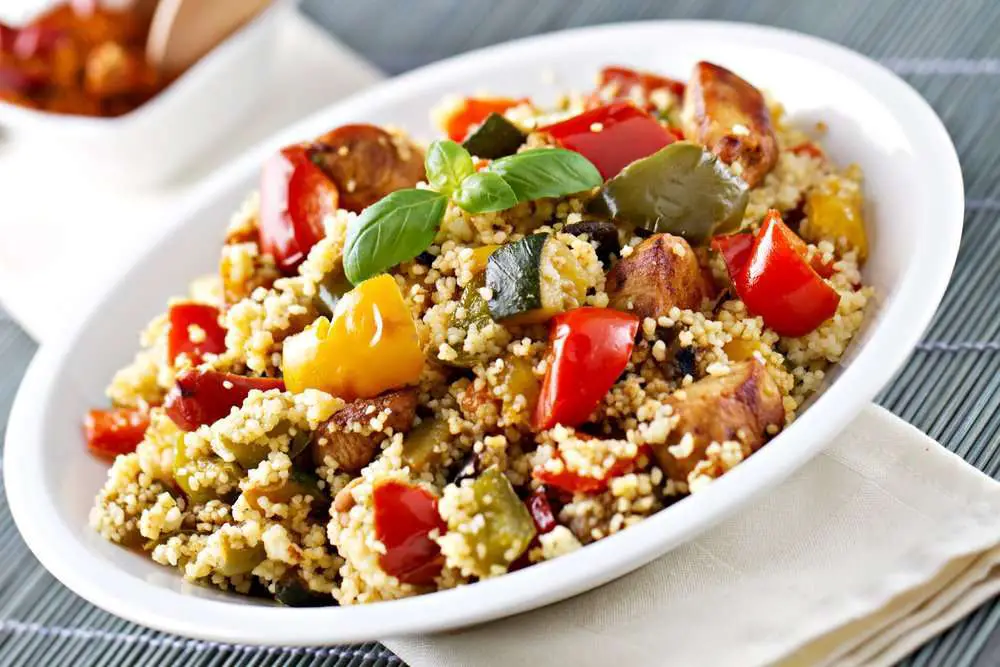 piatto con Cous cous di pollo