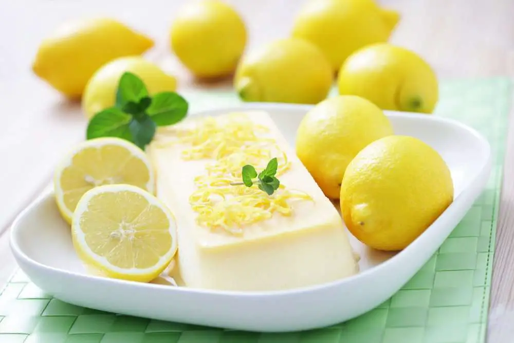 dessert Semifreddo al limone