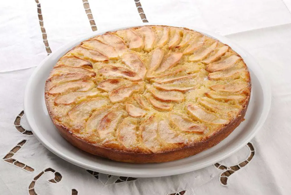 Torta di mele della nonna fatta in casa