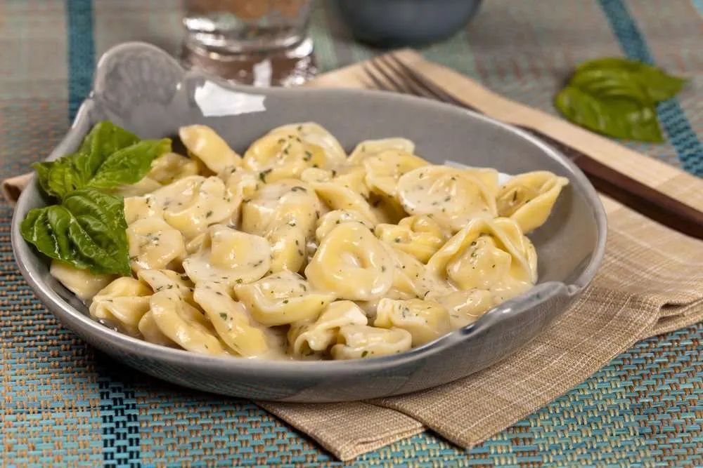 Tortellini alla panna buonissimi