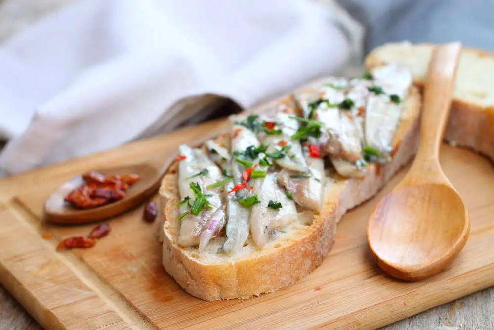 Crostini Con Alici Marinate