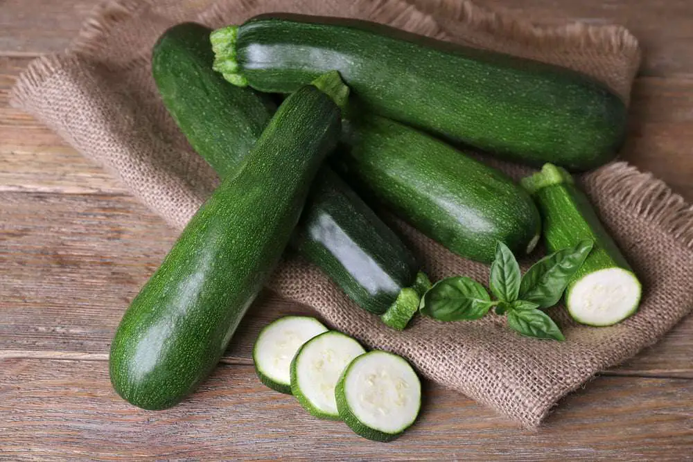 ingrediente principale per Le  migliori ricette estive con le zucchine