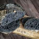 Pane al carbone: i segreti per realizzarlo in casa